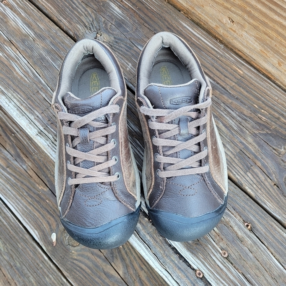 Keen Briggs Leather Hiking Shoes - Picture 4 of 8